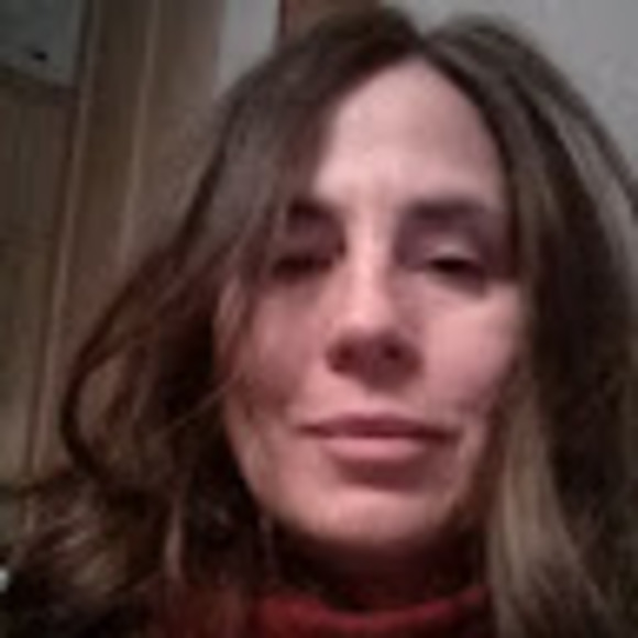 Meet your Posher, Juliana - Picture 1 of 1